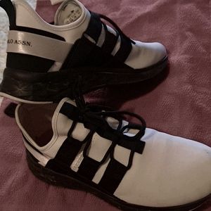 us pilot  women's sneakers